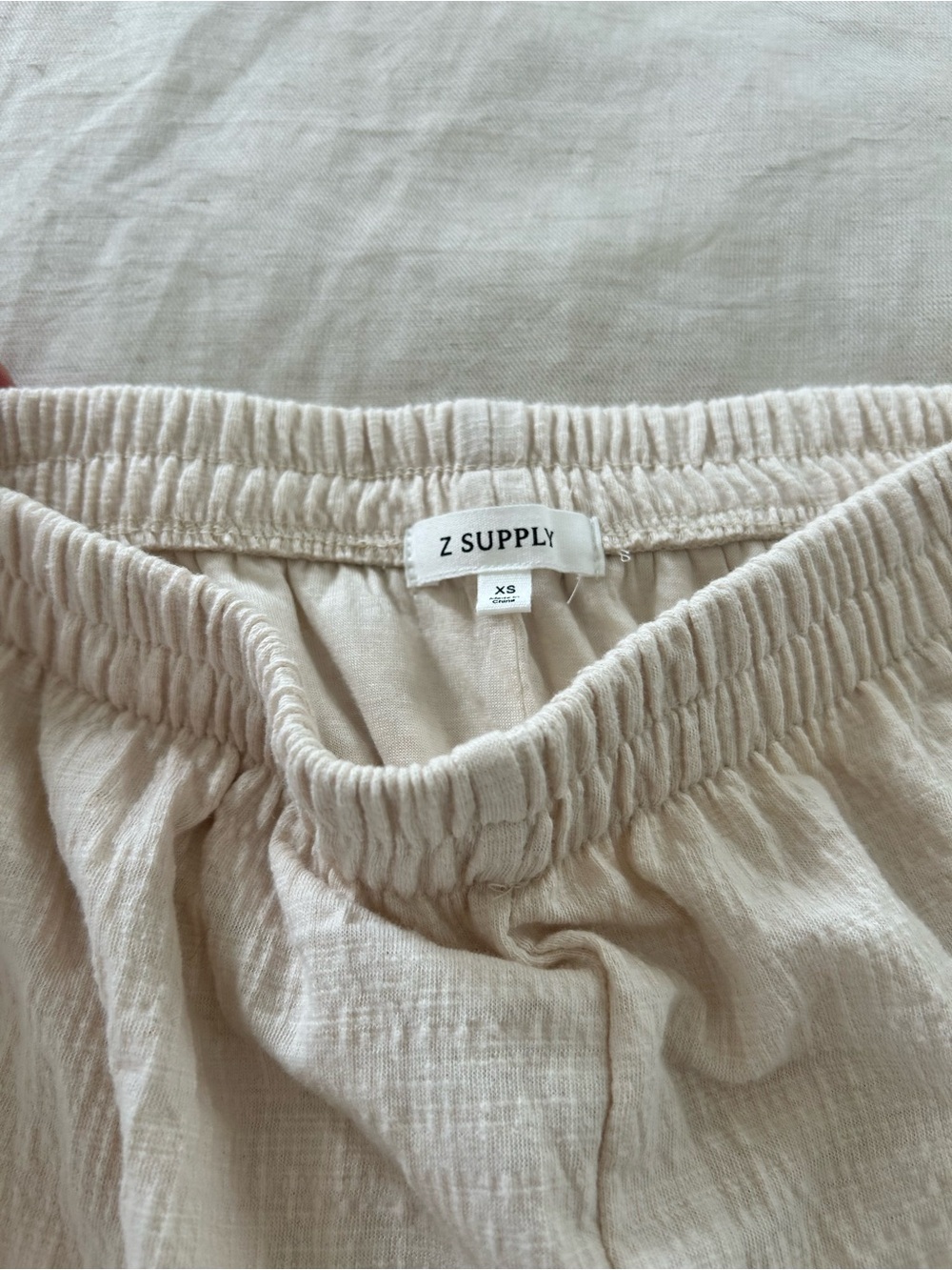 Z Supply Women’s Neutral Cream Elastic Waist Shorts